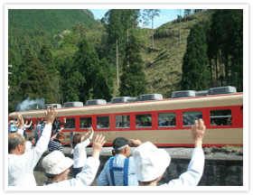 みまさかスローライフ列車