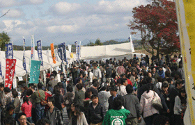 津山城秋のご当地グルメフェスティバル